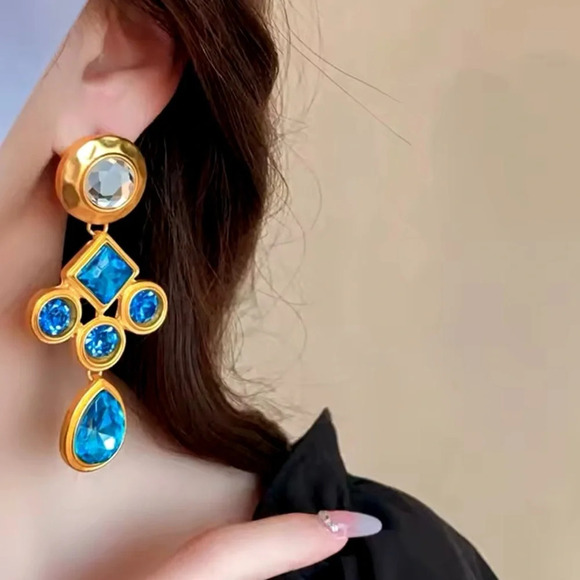 Coco Gold Diva Blue Crystal Avantgarde Earrings - Picture 5 of 6